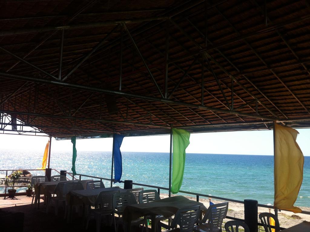 Rama International Beach Resort Botolan Extérieur photo