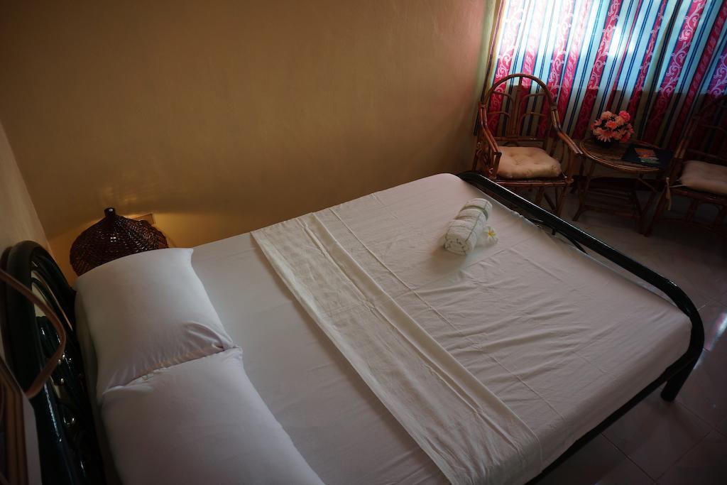 Rama International Beach Resort Botolan Chambre photo